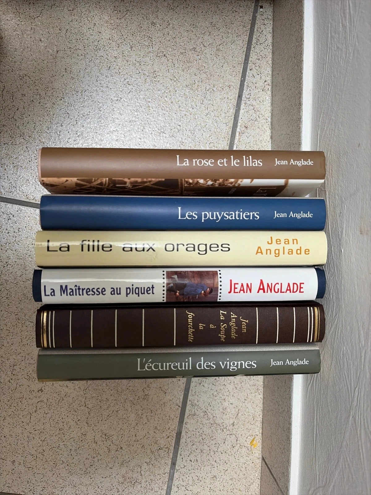 Lot 6 livres de Jean Anglade